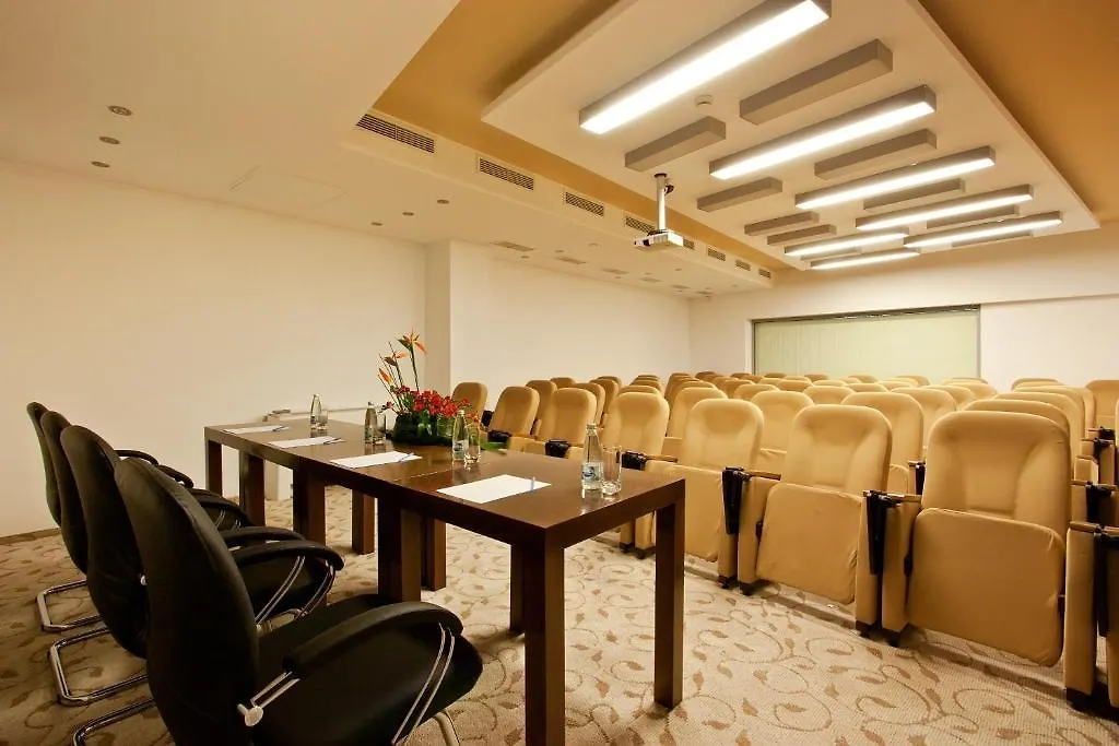 Earth & People Hotel & Spa - Free Parking Sofia