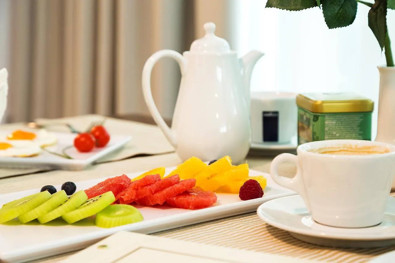 Earth & People Hotel & Spa - Free Parking & Swimming Pool Sofia 4*,